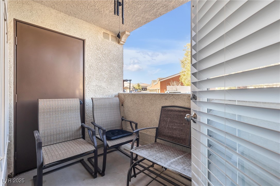9303 Gilcrease Avenue 1214 Property Photo 27