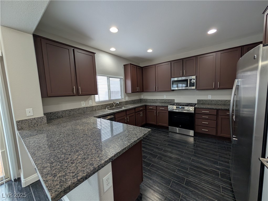 5535 Jett Canyon Street Property Photo 19