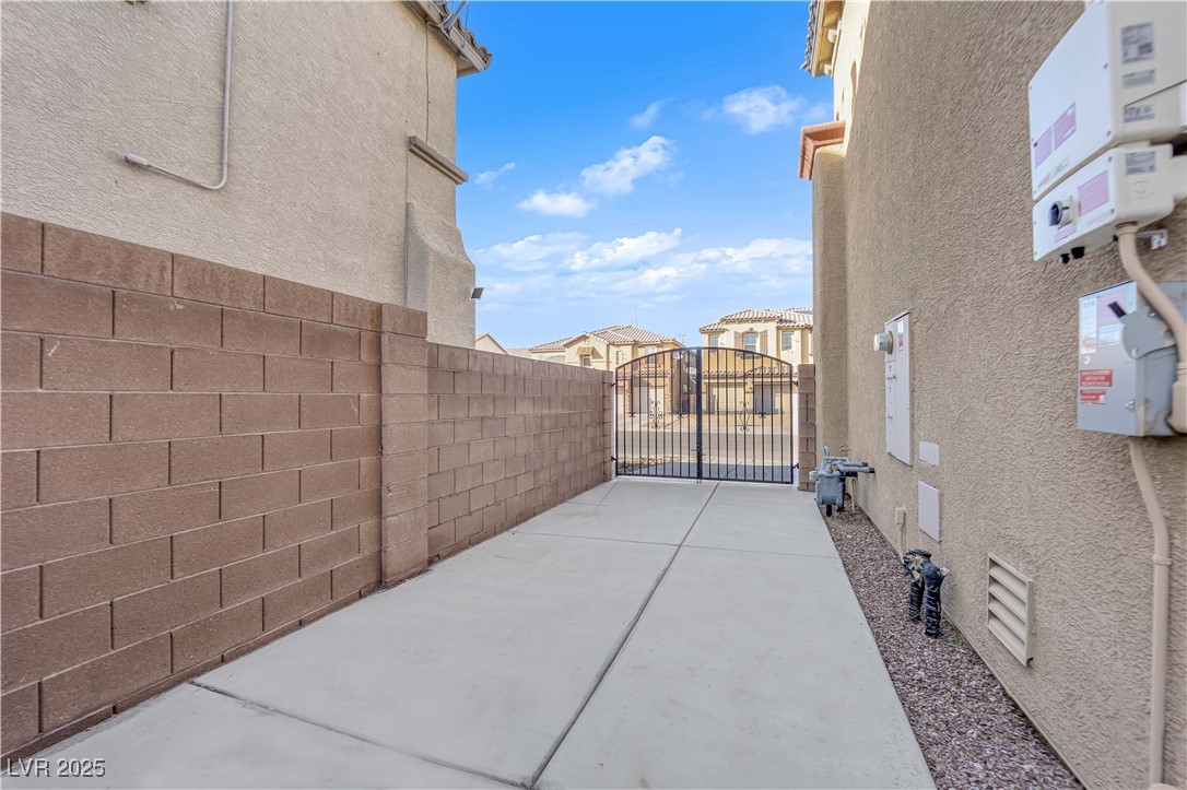 3213 Salutare Court Property Photo 44