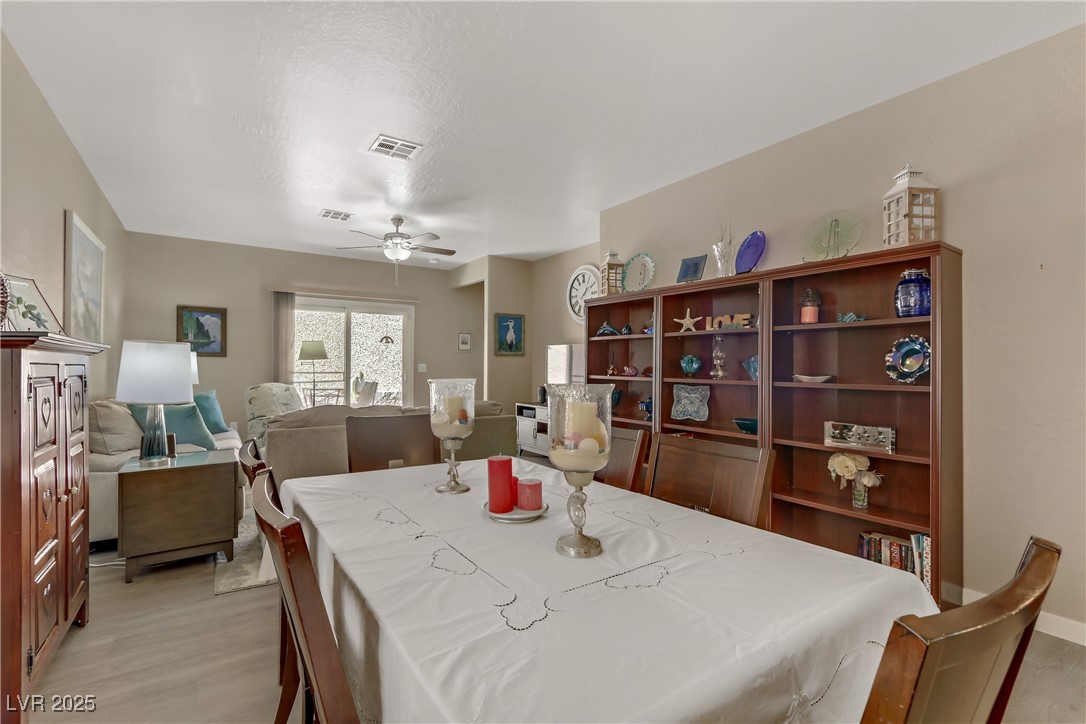 7669 Fieldfare Drive Property Photo 15