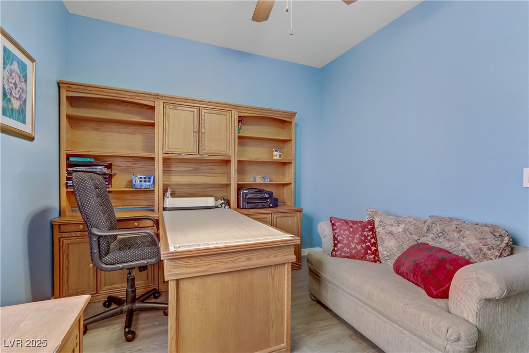 7669 Fieldfare Drive Property Photo 36