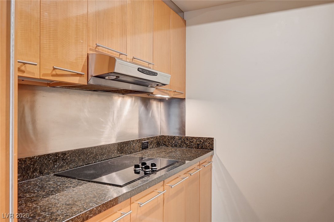 2700 Las Vegas Boulevard 3804 Property Photo 7