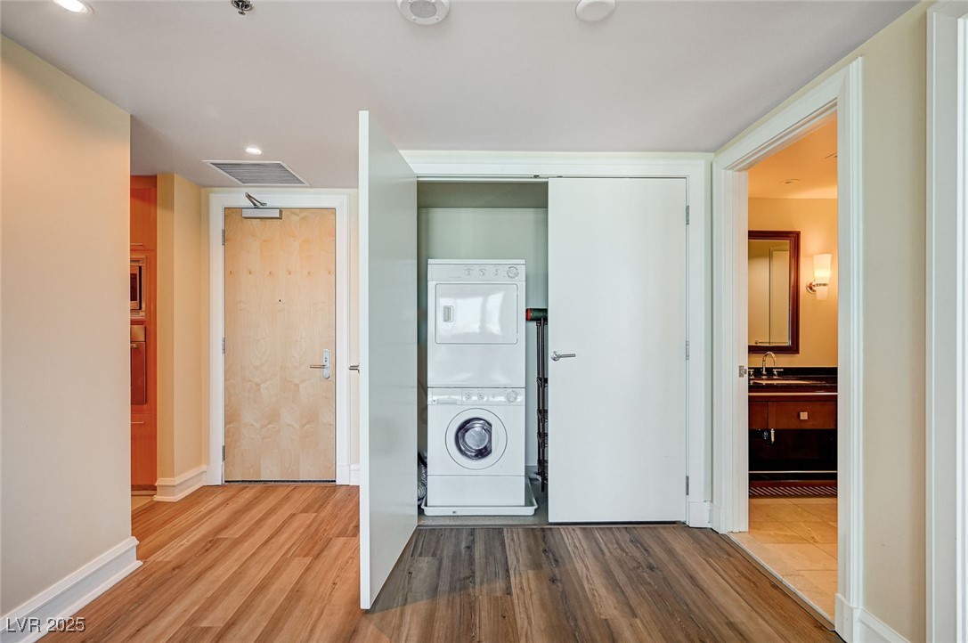2700 Las Vegas Boulevard 3804 Property Photo 11