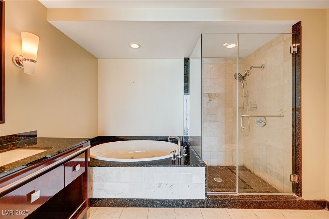 2700 Las Vegas Boulevard 3804 Property Photo 17