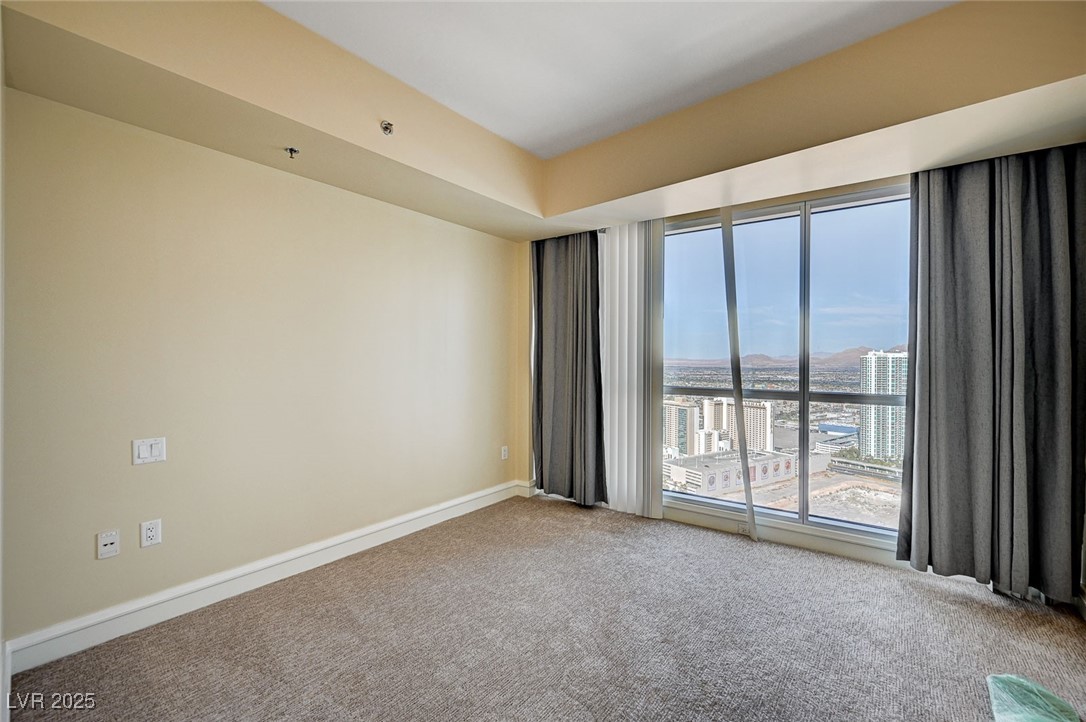 2700 Las Vegas Boulevard 3804 Property Photo 19
