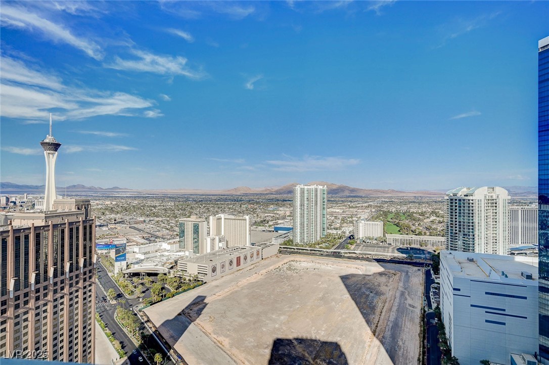 2700 Las Vegas Boulevard 3804 Property Photo 26