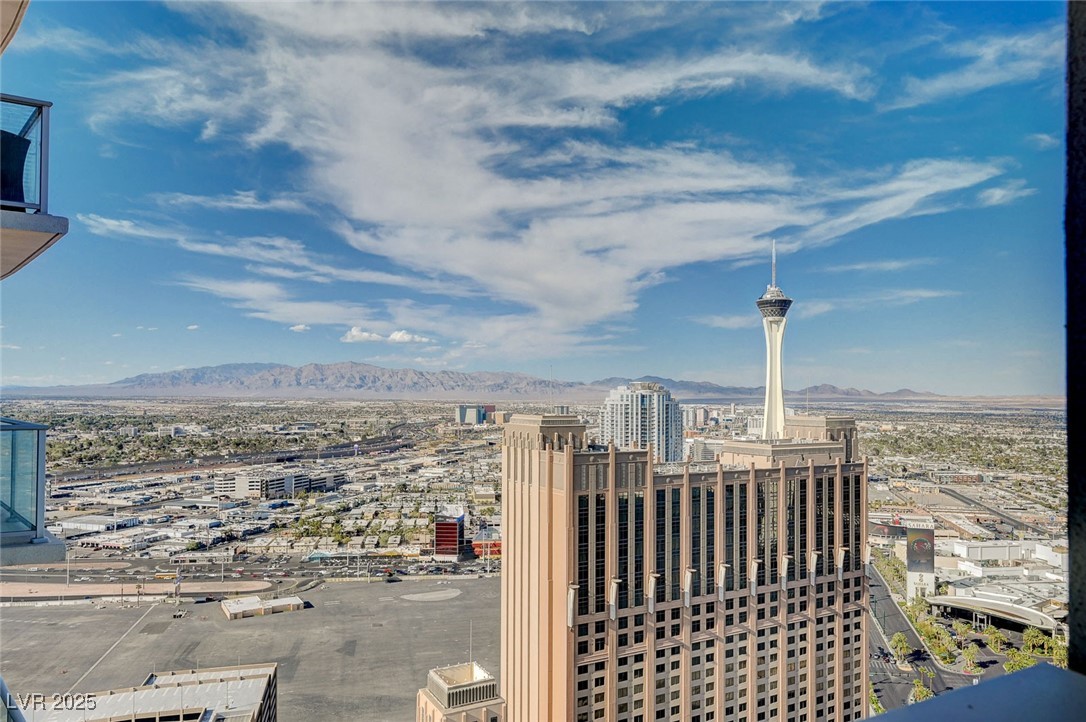2700 Las Vegas Boulevard 3804 Property Photo 27