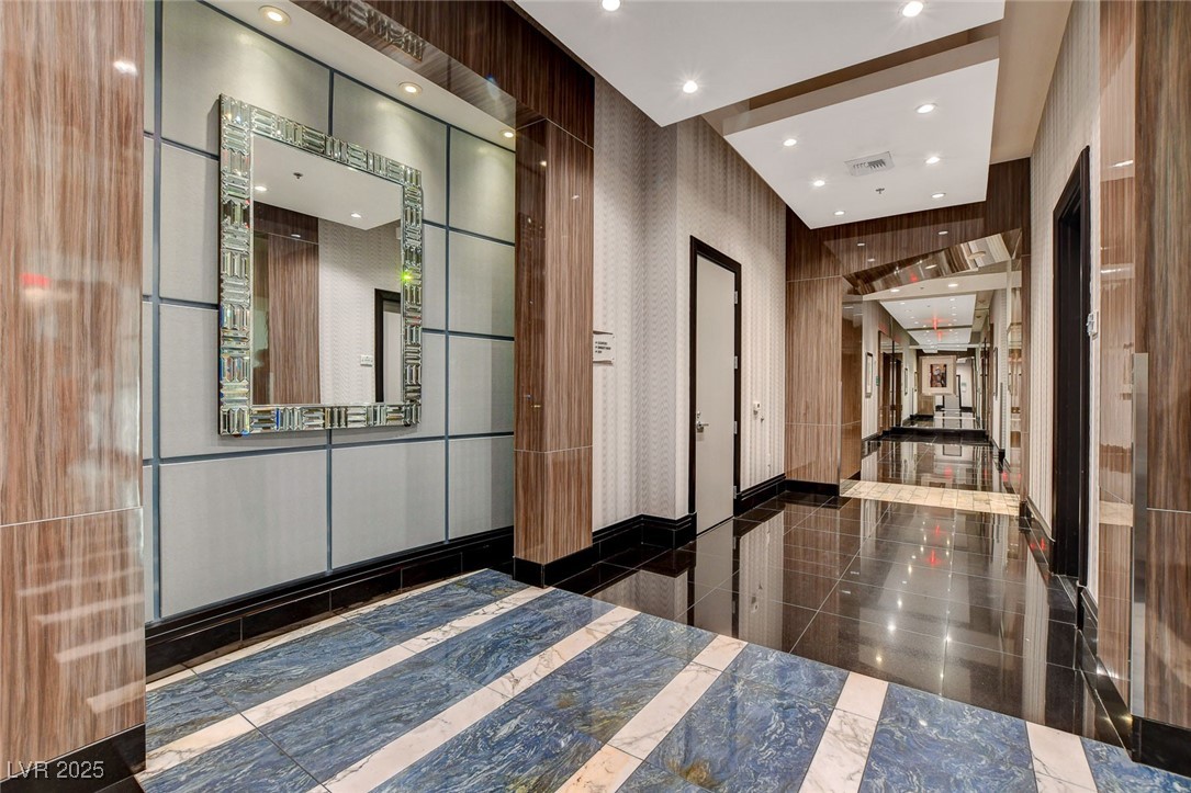 2700 Las Vegas Boulevard 3804 Property Photo 30