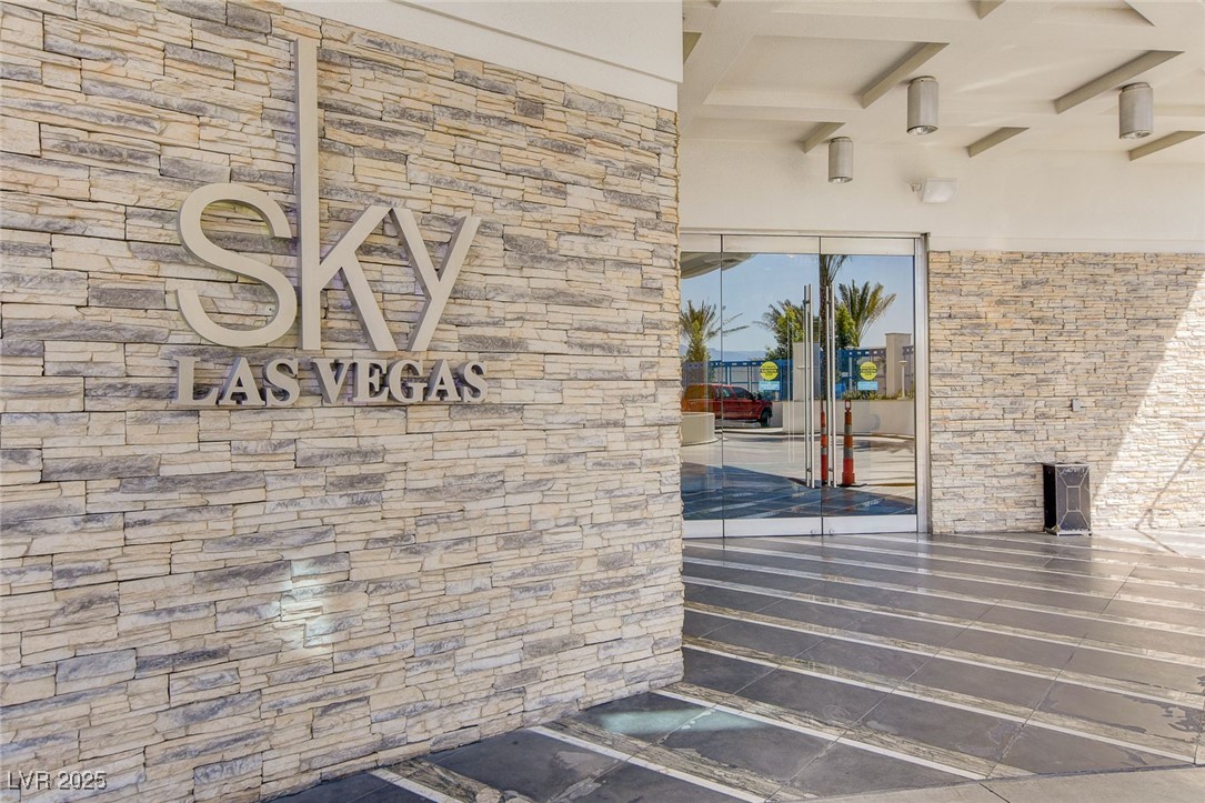 2700 Las Vegas Boulevard 3804 Property Photo 41