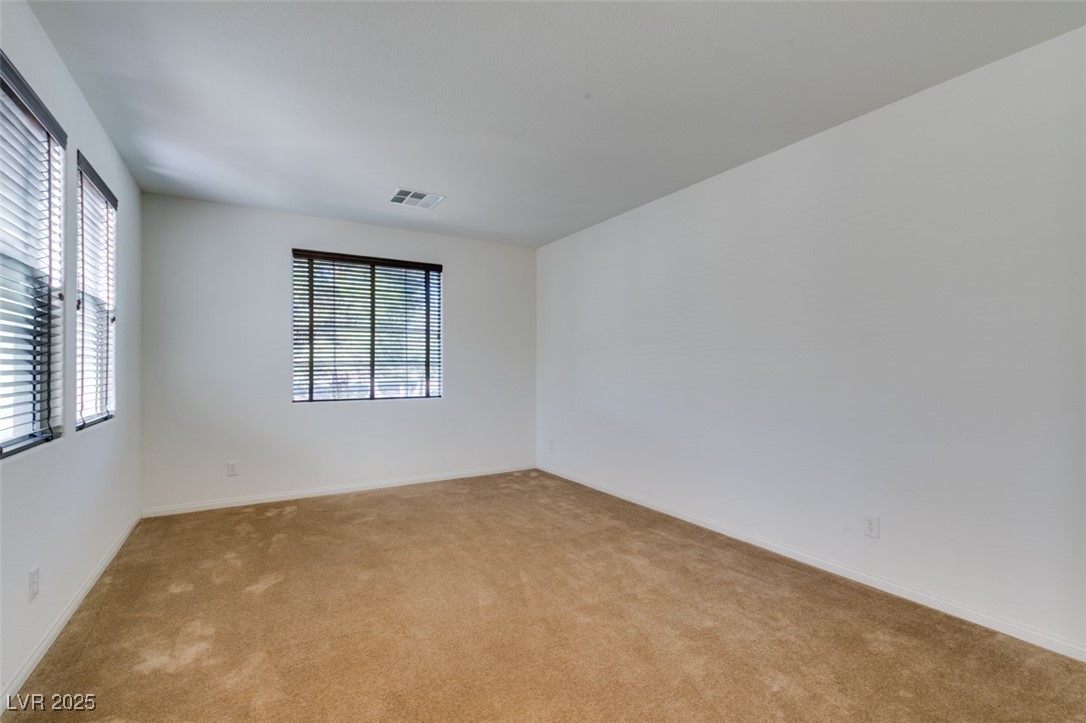 7850 Thunder Echo Street Property Photo 9
