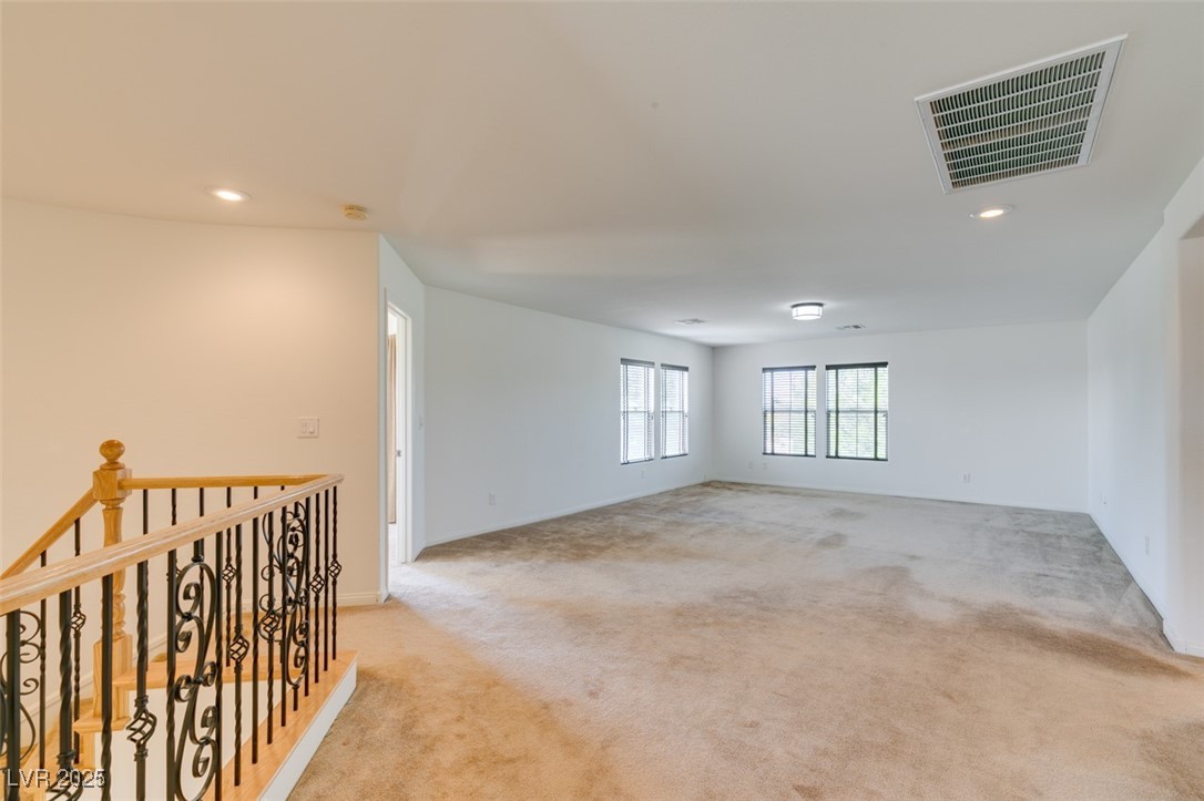 7850 Thunder Echo Street Property Photo 29