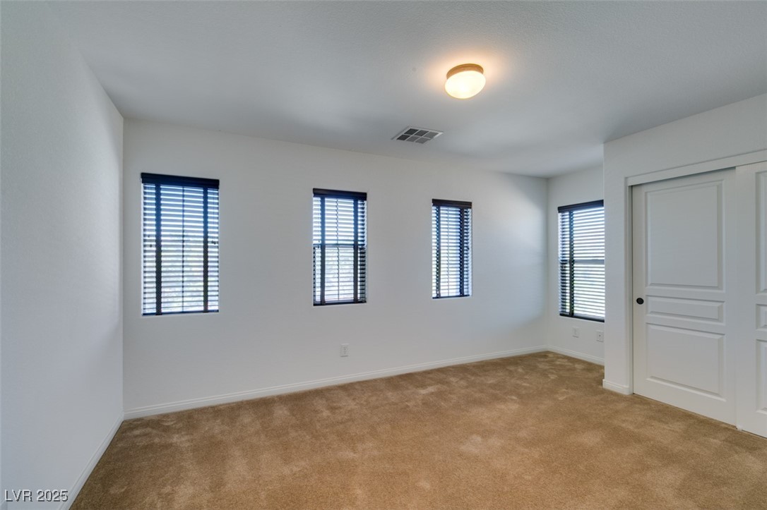7850 Thunder Echo Street Property Photo 34