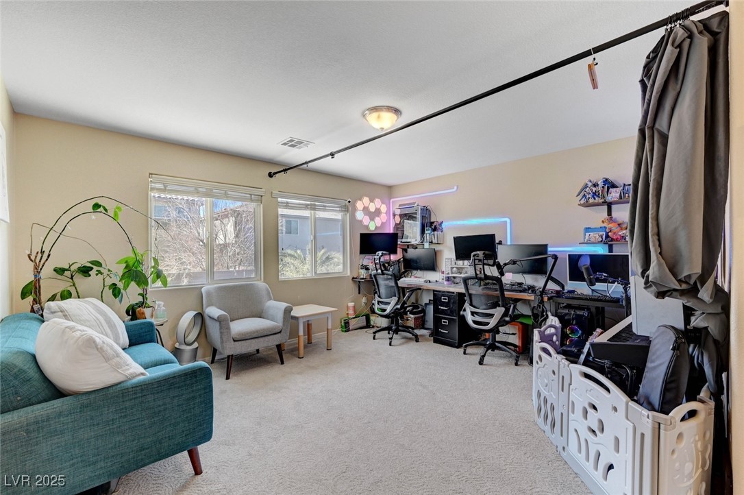 9413 Ironsend Street Property Photo 22