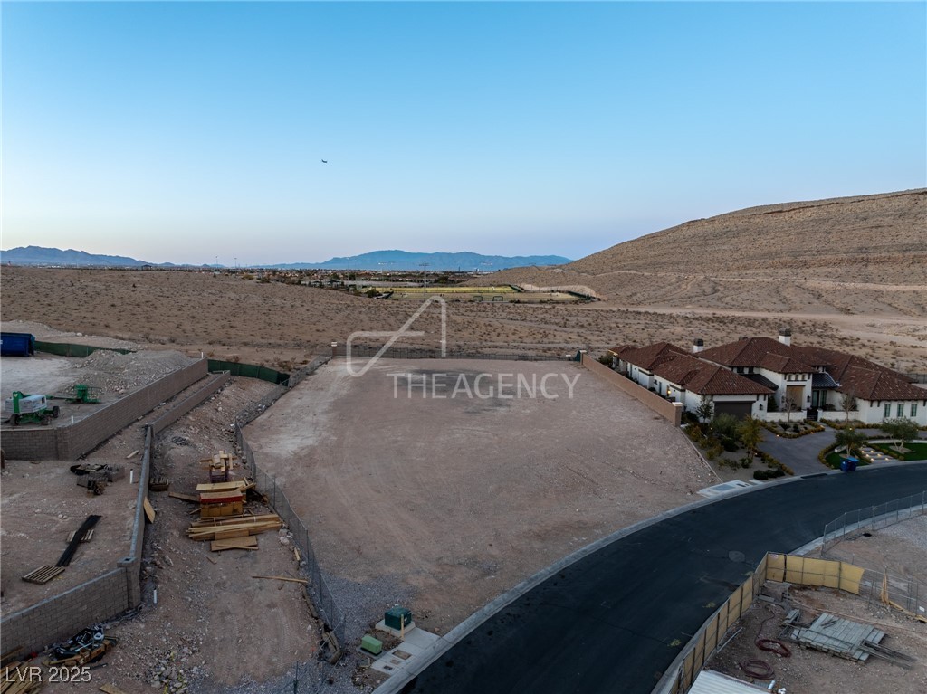 27 Olympia Canyon Way Property Photo 3