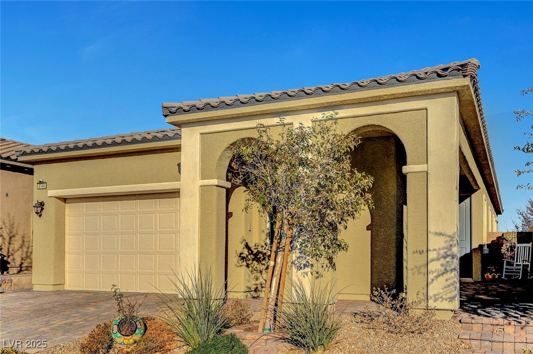 8144 Skye Dragon Street Property Photo 5