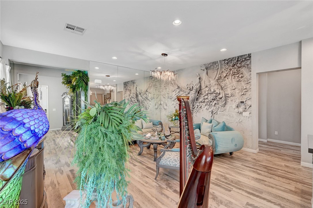 8144 Skye Dragon Street Property Photo 10