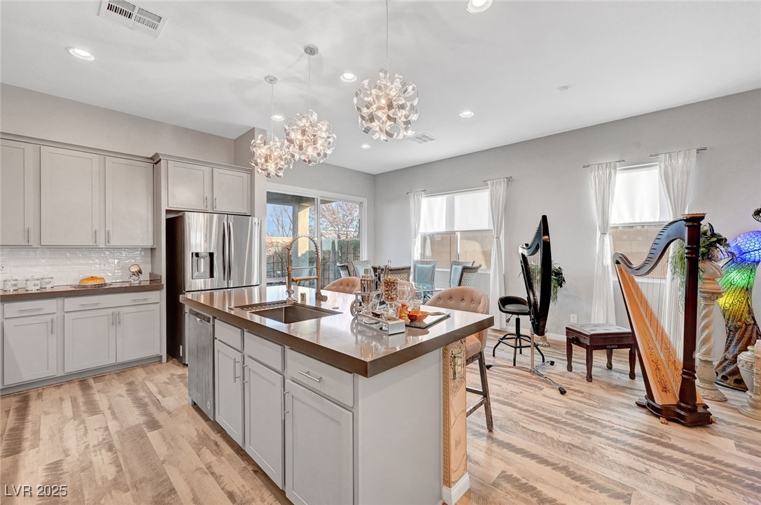 8144 Skye Dragon Street Property Photo 23