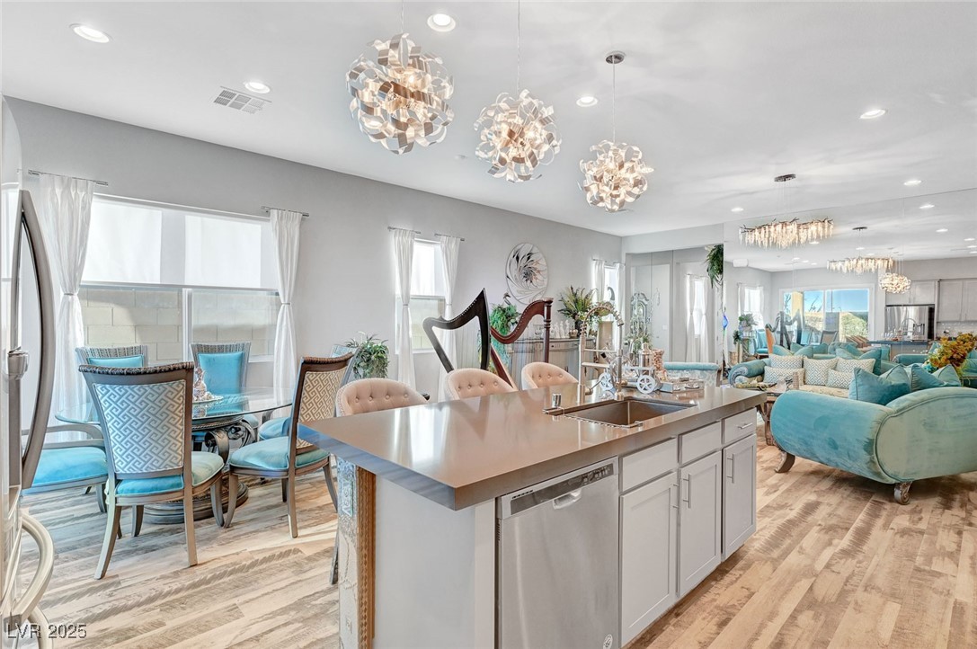 8144 Skye Dragon Street Property Photo 24