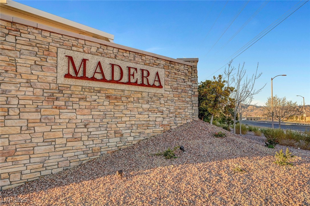 8144 Skye Dragon Street Property Photo 49