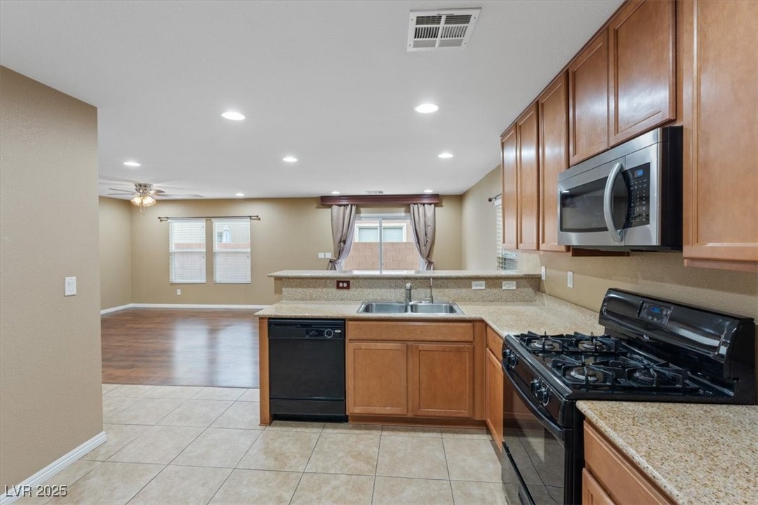 8683 Bella Jewel Avenue Property Photo 10