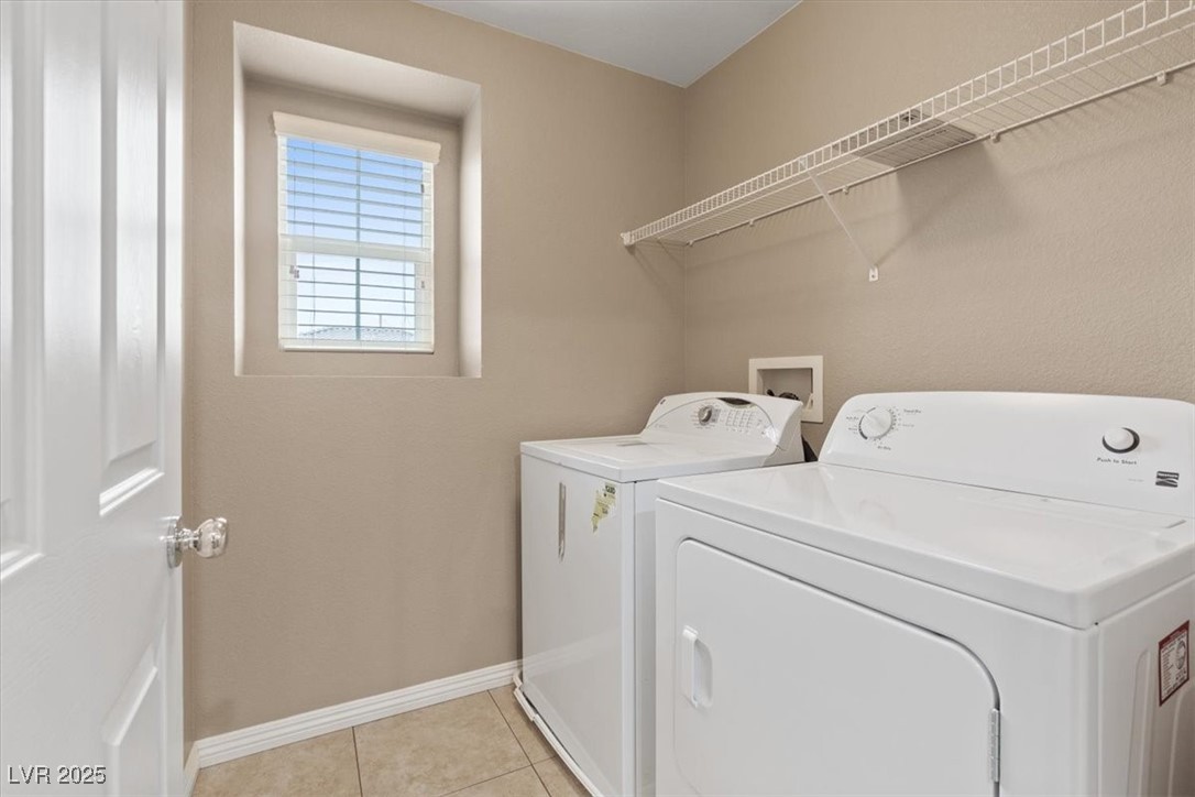 8683 Bella Jewel Avenue Property Photo 16