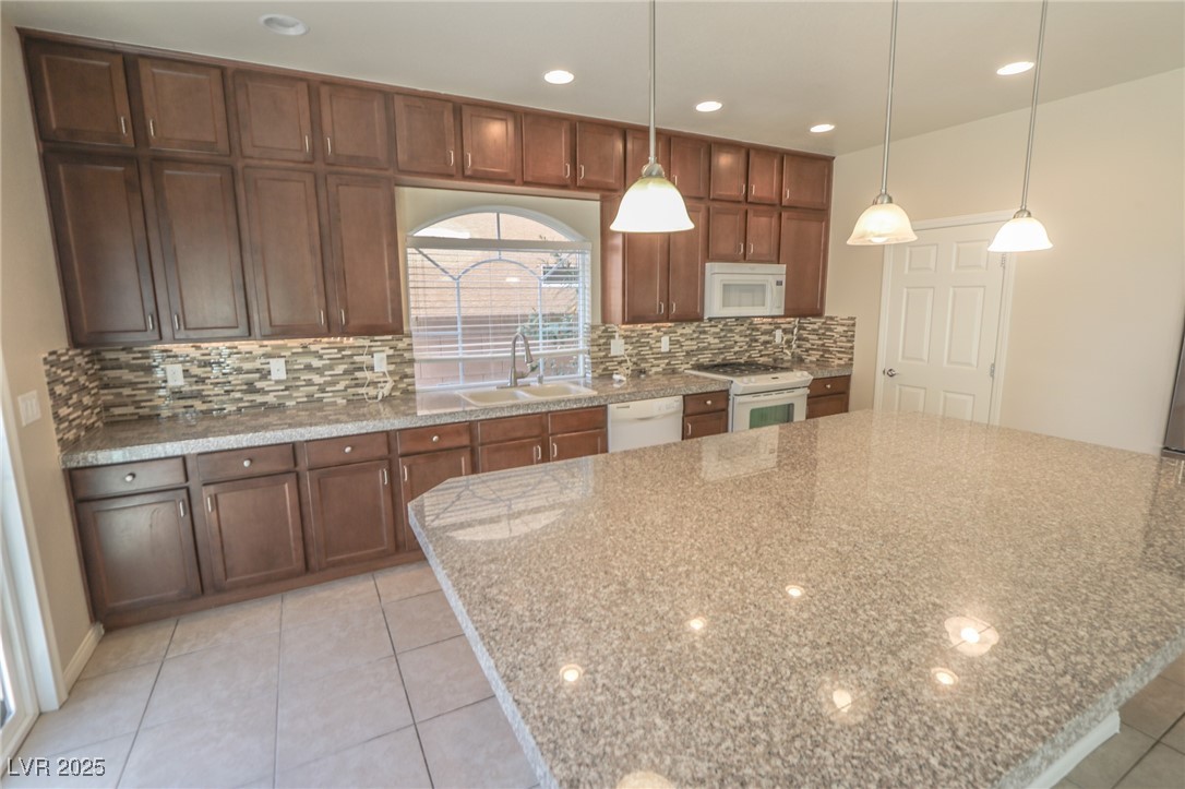 9870 Giant Steps Court Property Photo 5