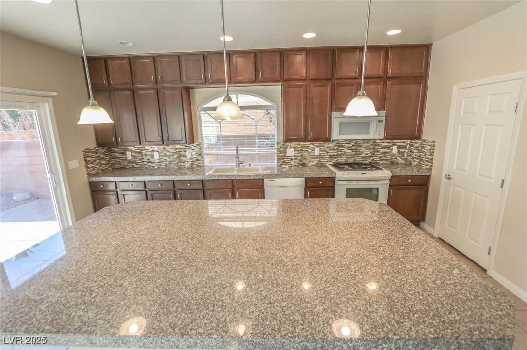 9870 Giant Steps Court Property Photo 7