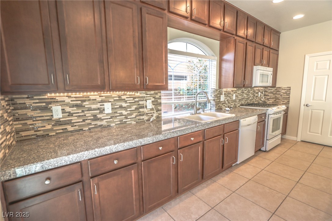 9870 Giant Steps Court Property Photo 11