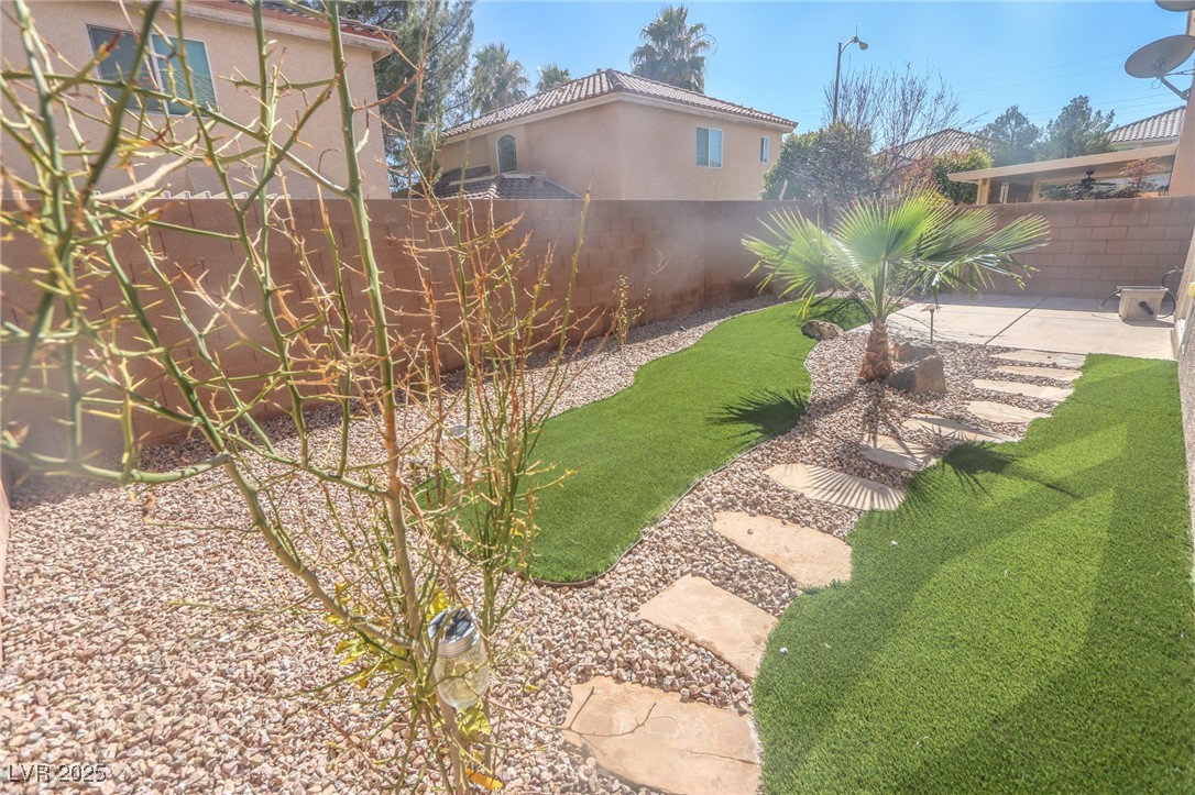 9870 Giant Steps Court Property Photo 17