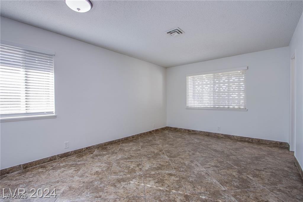 26 Jade Circle Circle Property Photo 14