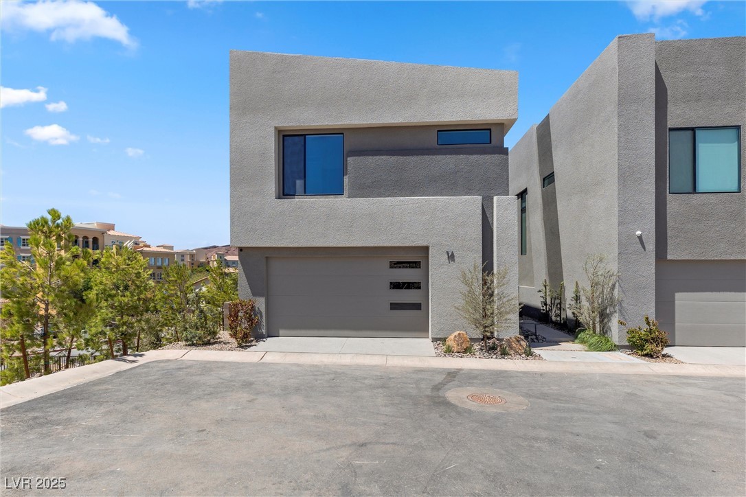 14 Heron Harbour Drive Property Photo 5