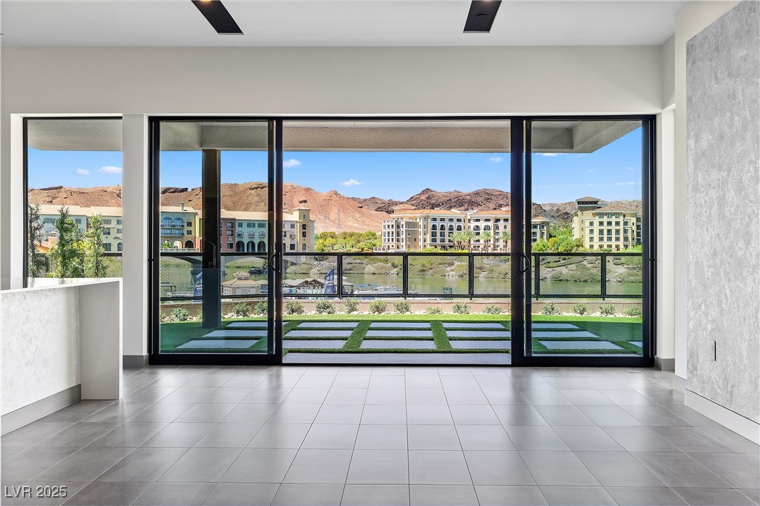 14 Heron Harbour Drive Property Photo 11