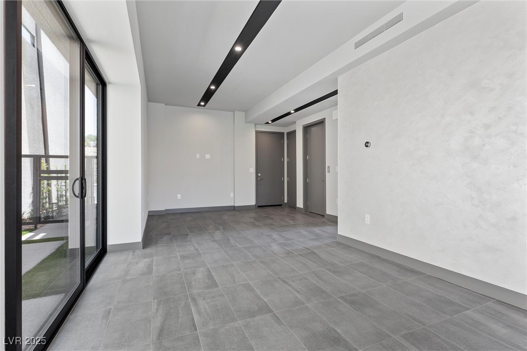 14 Heron Harbour Drive Property Photo 15