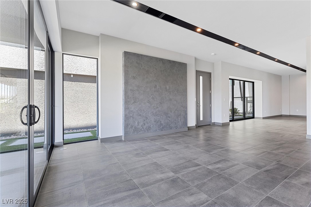 14 Heron Harbour Drive Property Photo 22