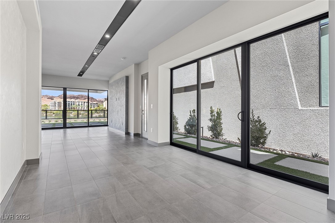 14 Heron Harbour Drive Property Photo 23