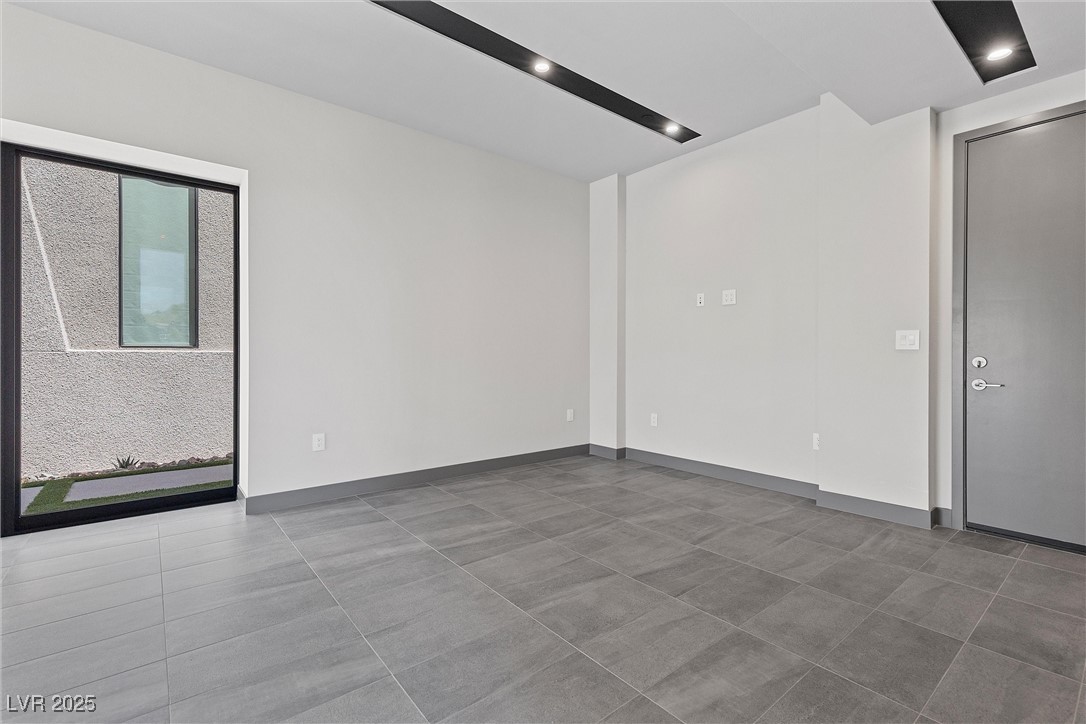 14 Heron Harbour Drive Property Photo 25