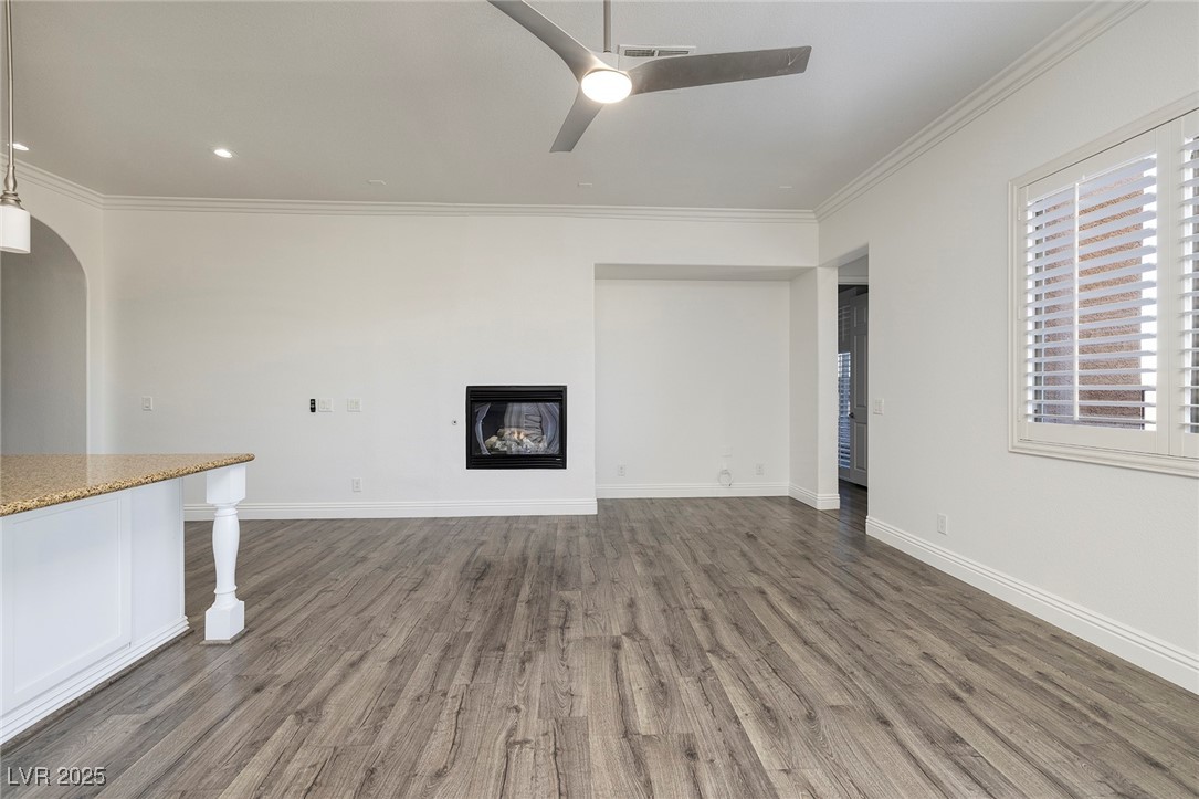 472 Via Stretto Avenue Property Photo 11