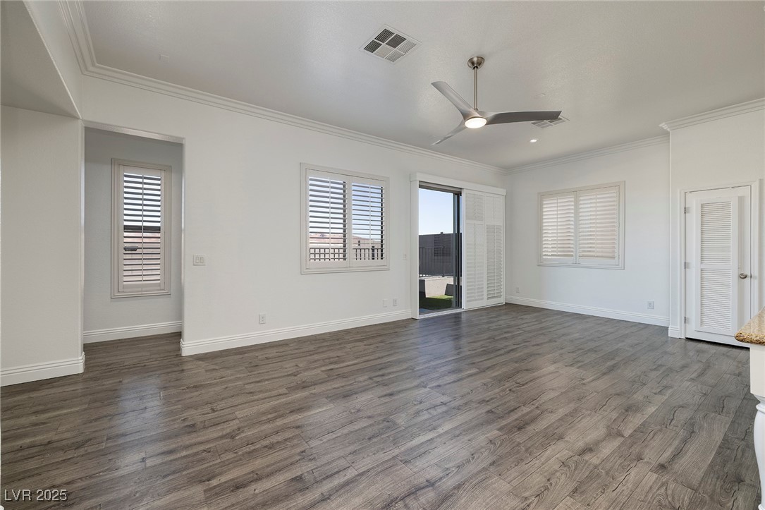 472 Via Stretto Avenue Property Photo 13
