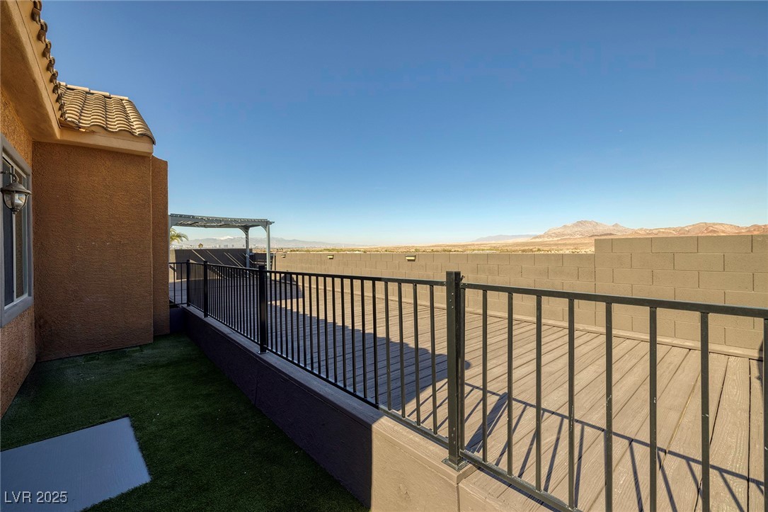 472 Via Stretto Avenue Property Photo 28