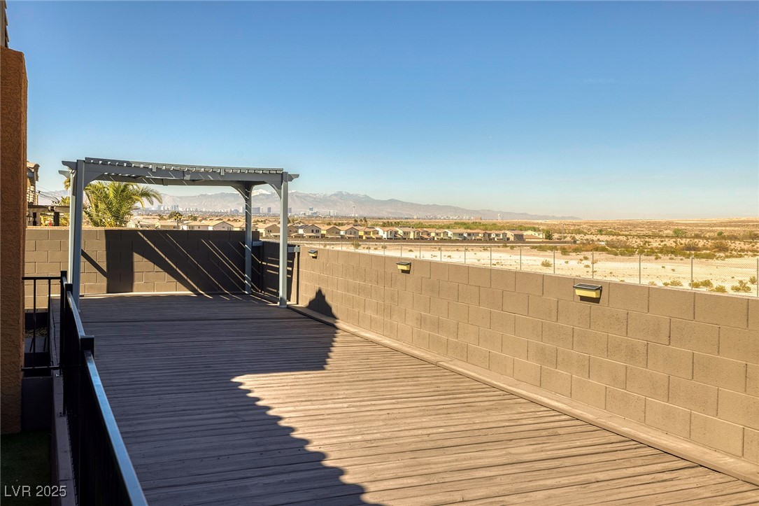 472 Via Stretto Avenue Property Photo 30