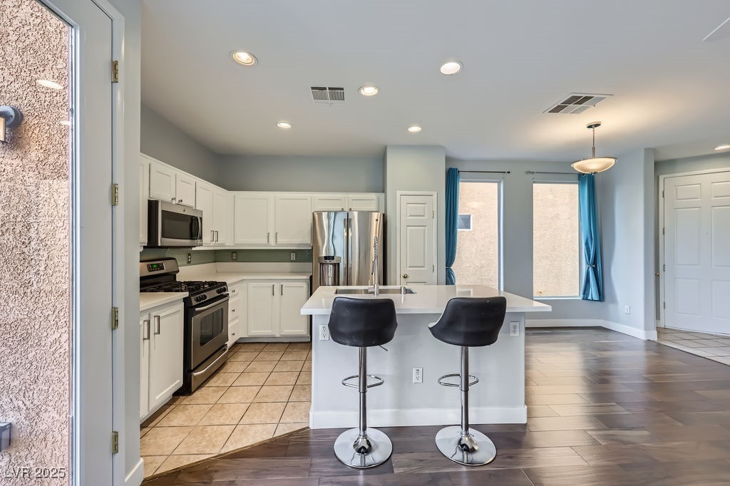 3558 Harbor Tides Street Property Photo 9