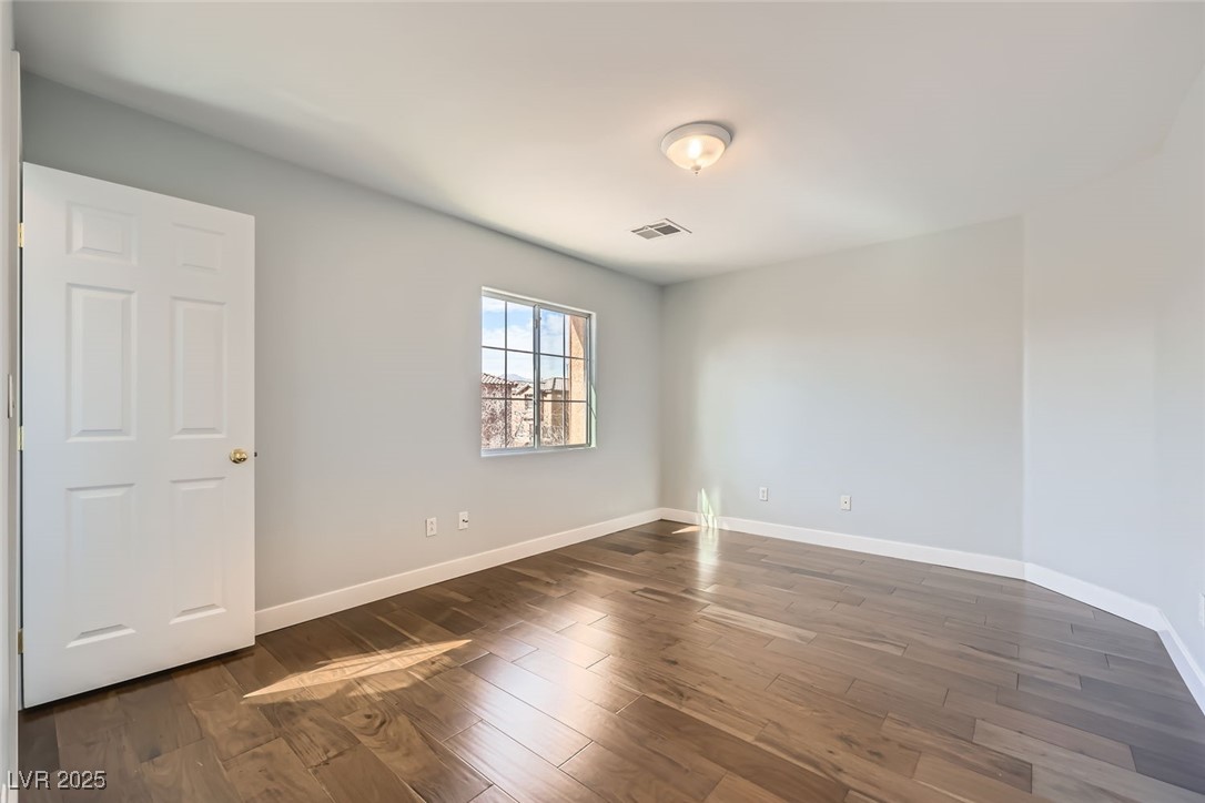 3558 Harbor Tides Street Property Photo 17
