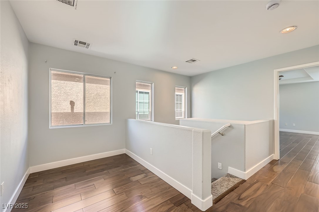 3558 Harbor Tides Street Property Photo 19