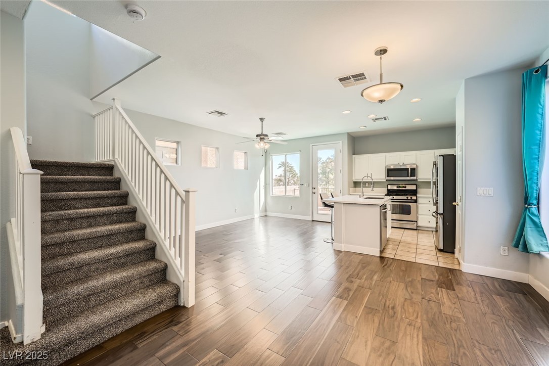 3558 Harbor Tides Street Property Photo 23