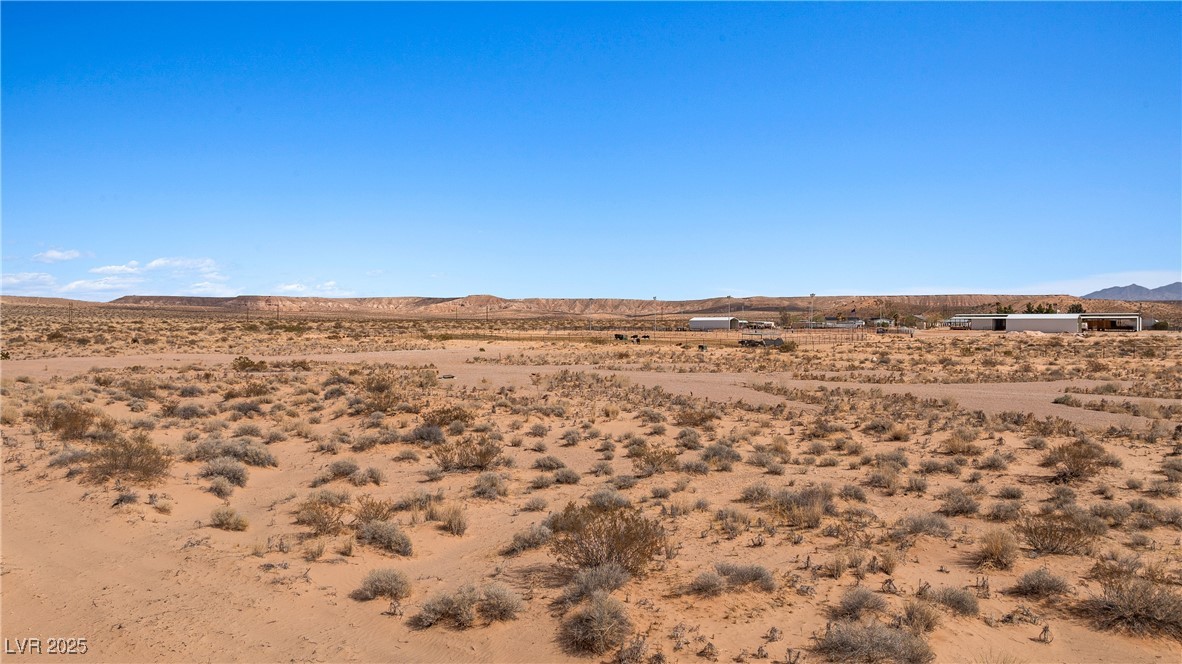 Skyline Property Photo 24