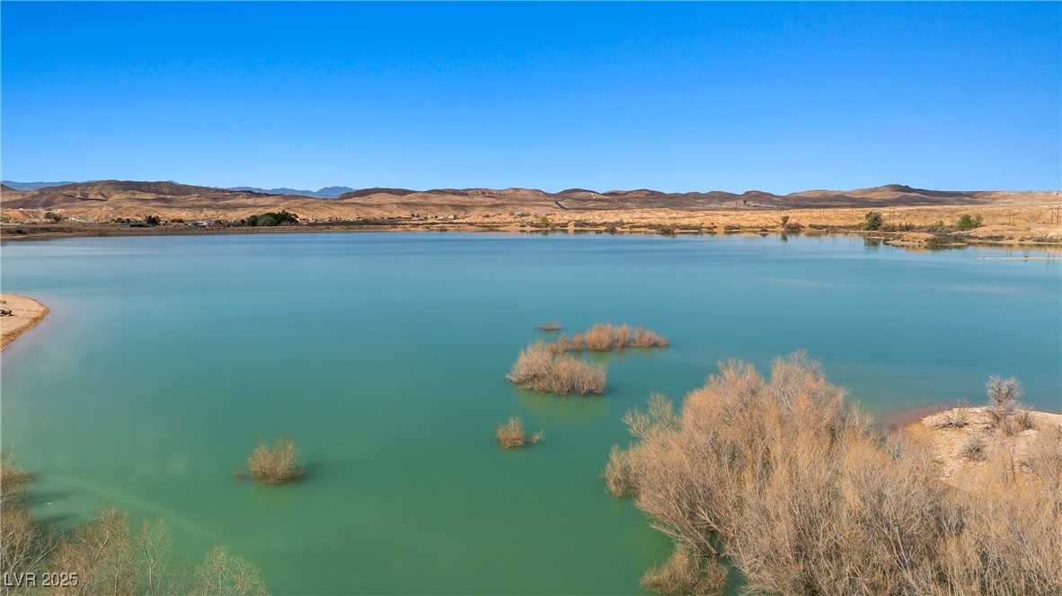 Skyline Property Photo 30