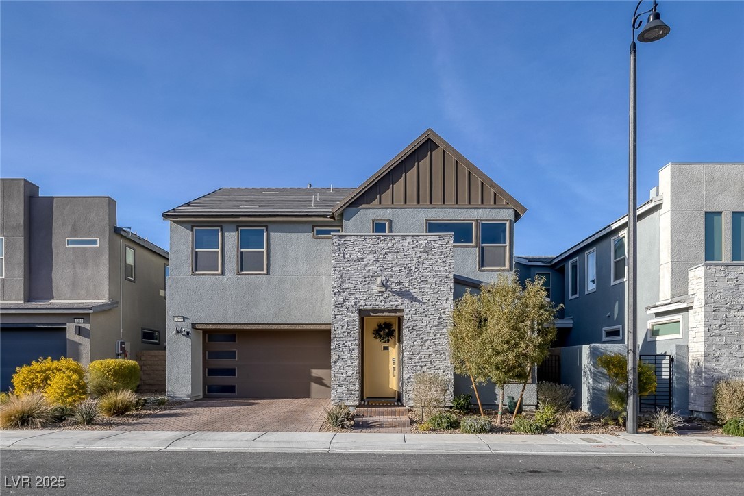 3206 Fountaintree Avenue Property Photo 1