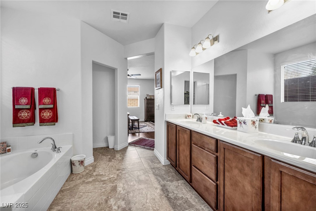 9076 Bridal Creek Avenue Property Photo 28