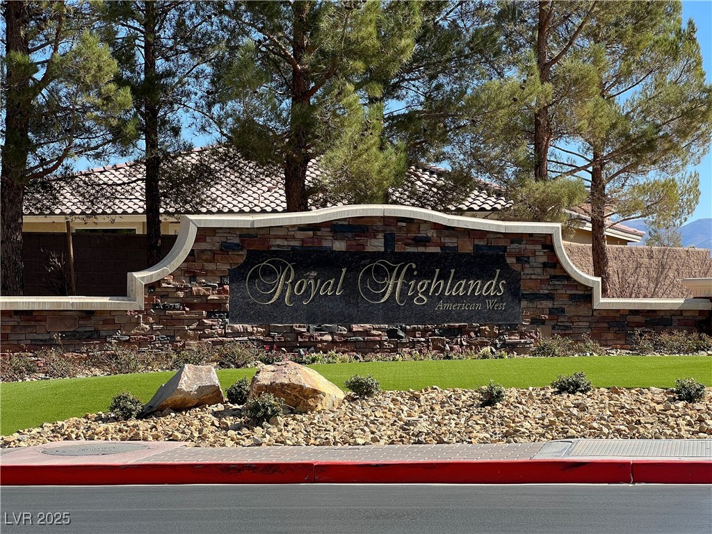 11009 Royal Highlands Street Property Photo 6