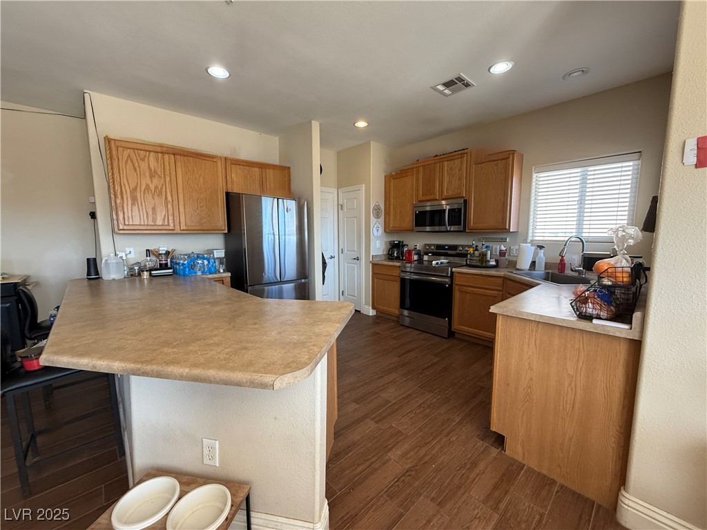 734 Bluff Street Property Photo 4